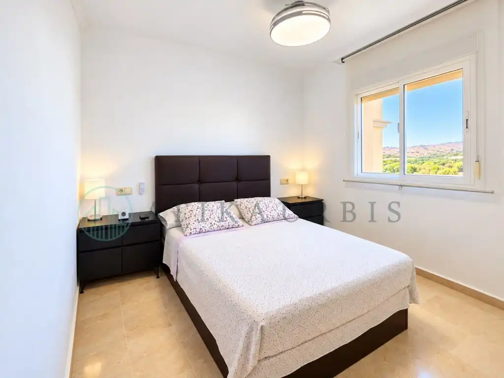 Bedroom of Flat for sale in Mijas Golf