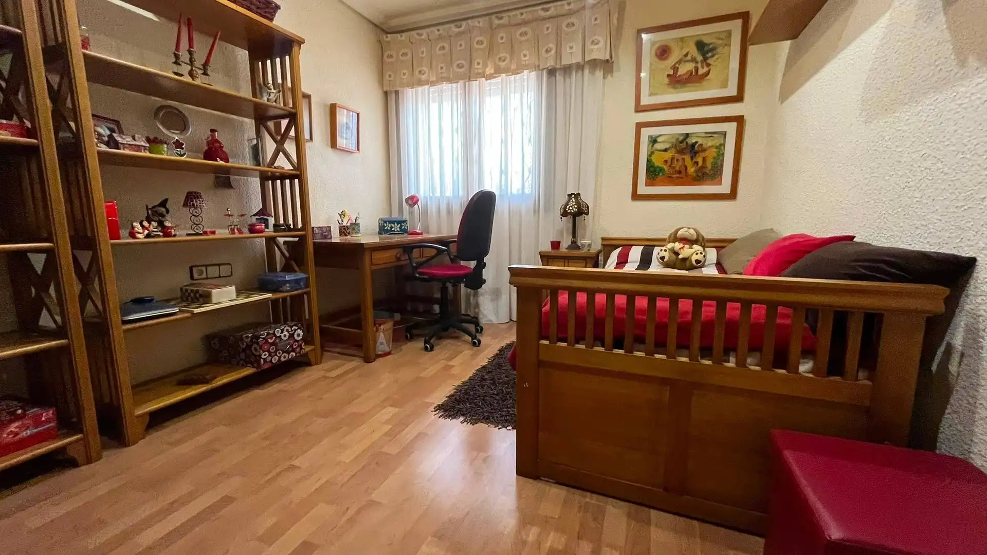 Habitación de Casa o chalet en venta en Elche / Elx con Aire acondicionado, Calefacción y Jardín privado