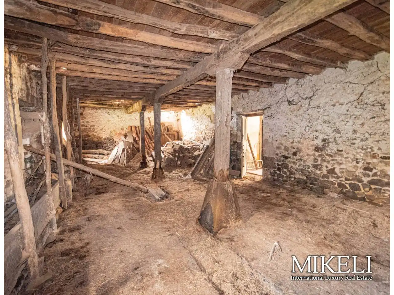 Finca rústica en venta en Saro con Jardín privado y Parquet
