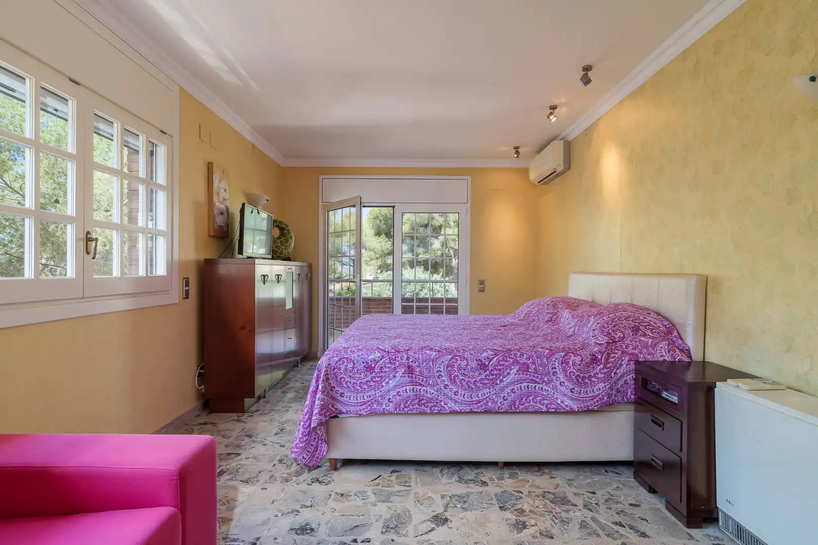Dormitori de Casa o xalet en venda en Tarragona amb Aire condicionat, Jardí privat i Terrassa