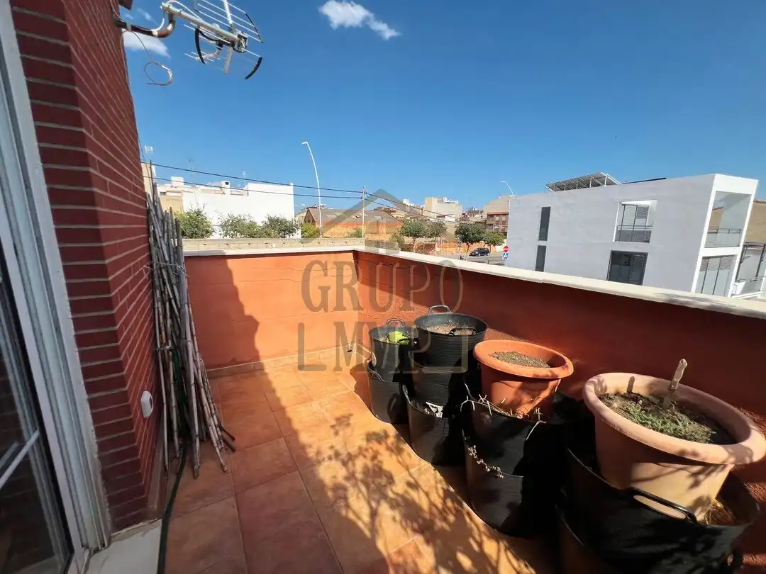 Terrace of Flat for sale in Almazora / Almassora  with Air Conditioner, Heating and Storage room