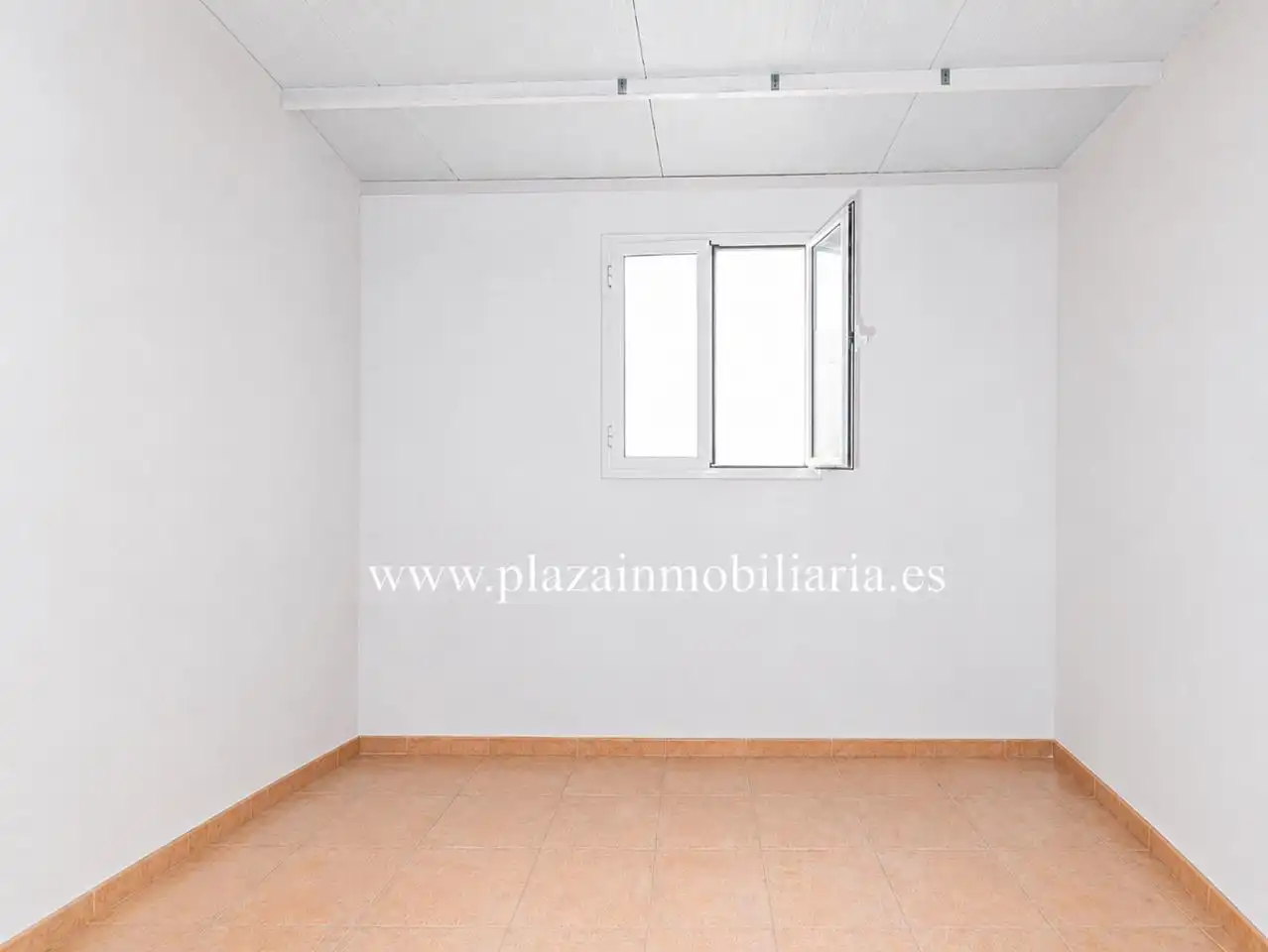 Habitación de Casa o chalet en venta en Lucena con Aire acondicionado, Parquet y Terraza