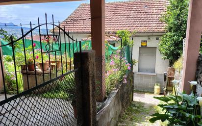 Jardí de Finca rústica en venda en Vigo  amb Terrassa