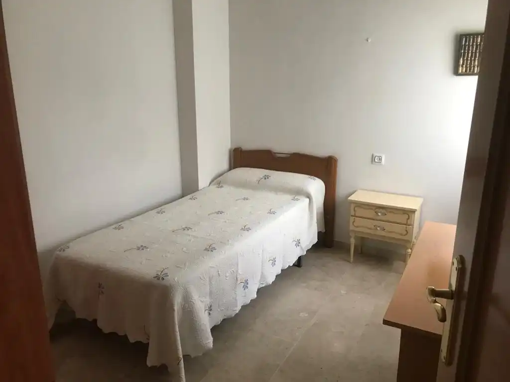 Schlafzimmer von Wohnung zum Verkauf in Ciudad Real mit Heizung, Möbliert und Ofen