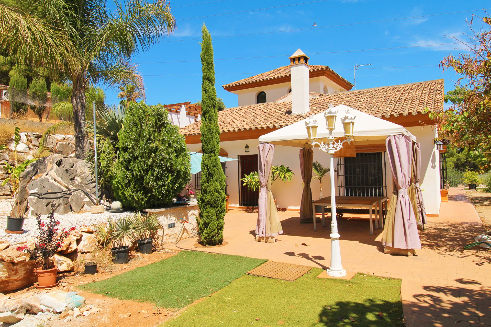 Garden of House or chalet for sale in Alhaurín de la Torre  with Air Conditioner, Heating and Private garden