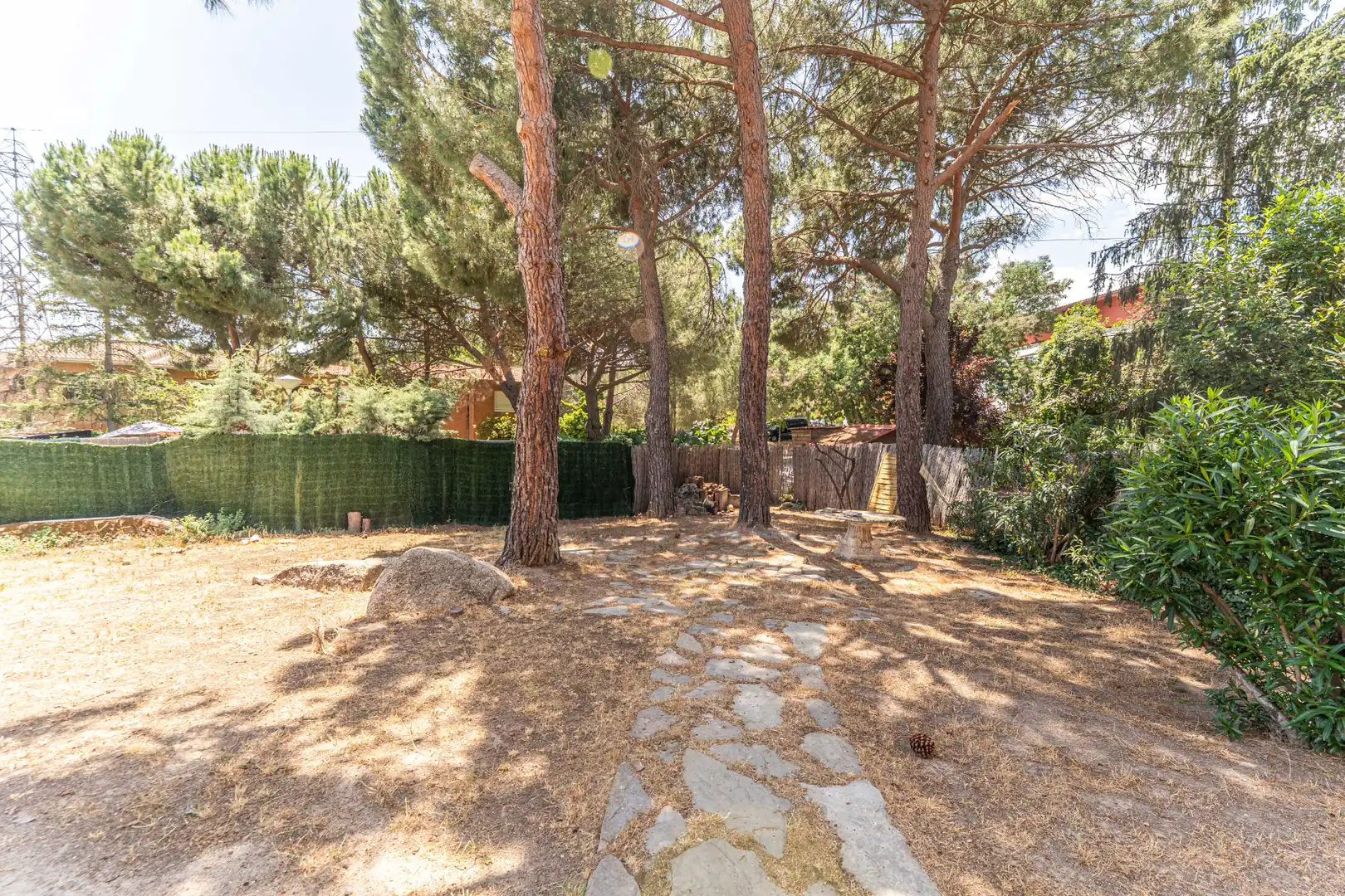 Jardí de Pis en venda en Hoyo de Manzanares amb Calefacció, Jardí privat i Parquet