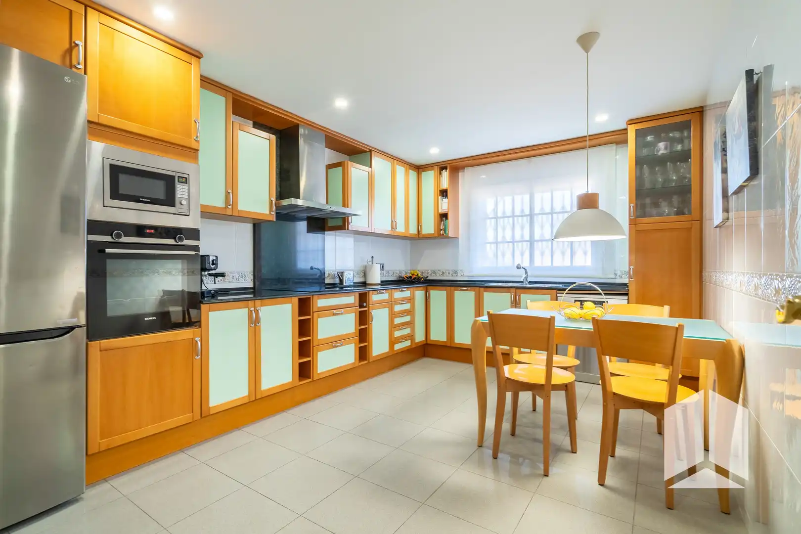 Kitchen of Houses for sale in Sant Vicenç Dels Horts  with Storage room and Swimming Pool