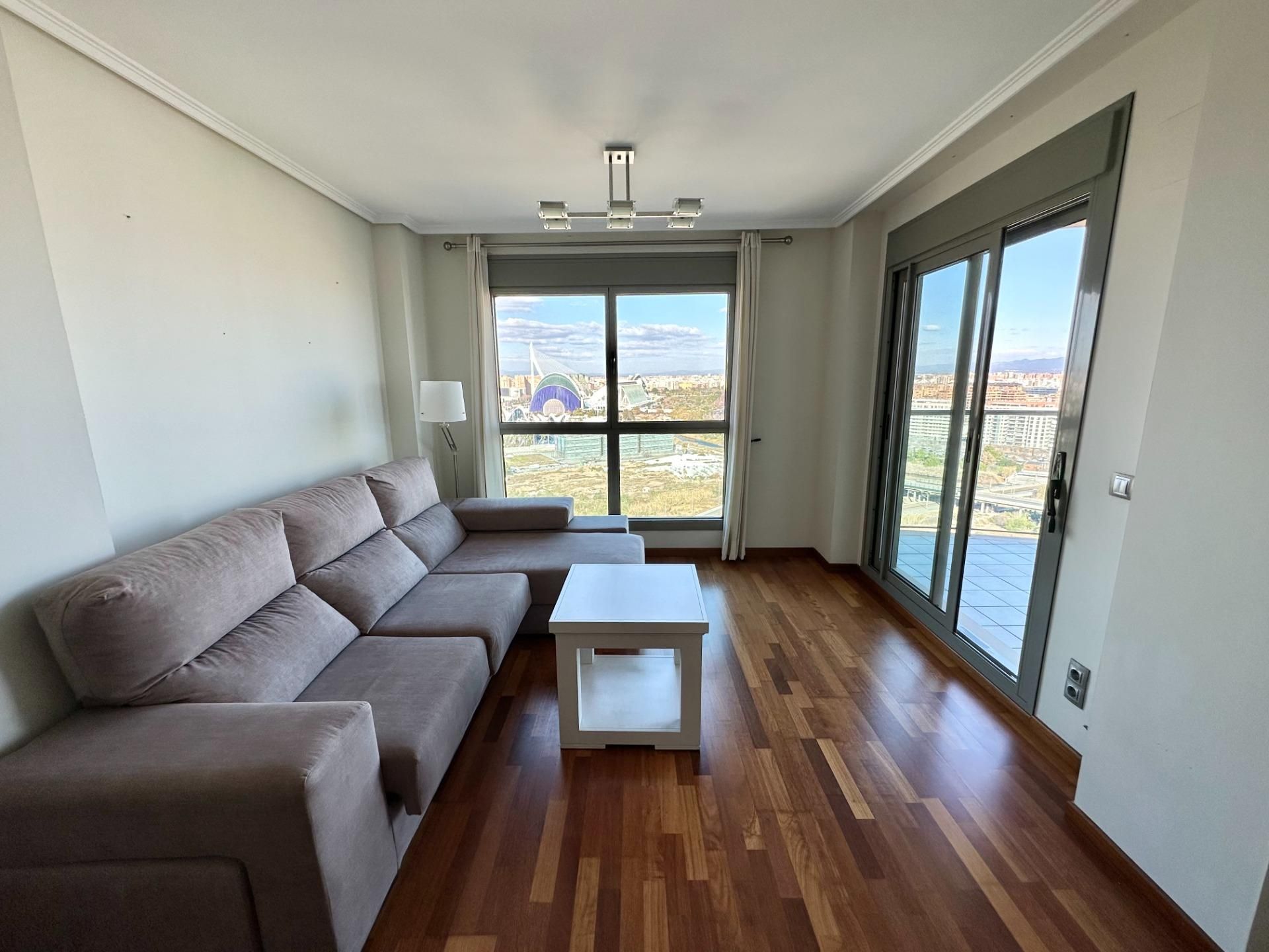 Sala d'estar de Pis en venda en  Valencia Capital amb Aire condicionat, Calefacció i Jardí privat