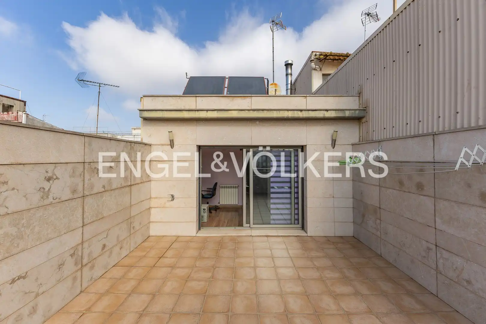 Terraza de Casa o chalet en venta en El Prat de Llobregat con Aire acondicionado, Calefacción y Jardín privado