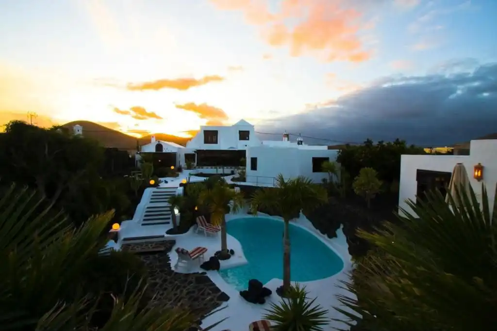 Vista exterior de Casa o chalet en venta en Teguise con Jardín privado, Terraza y Trastero