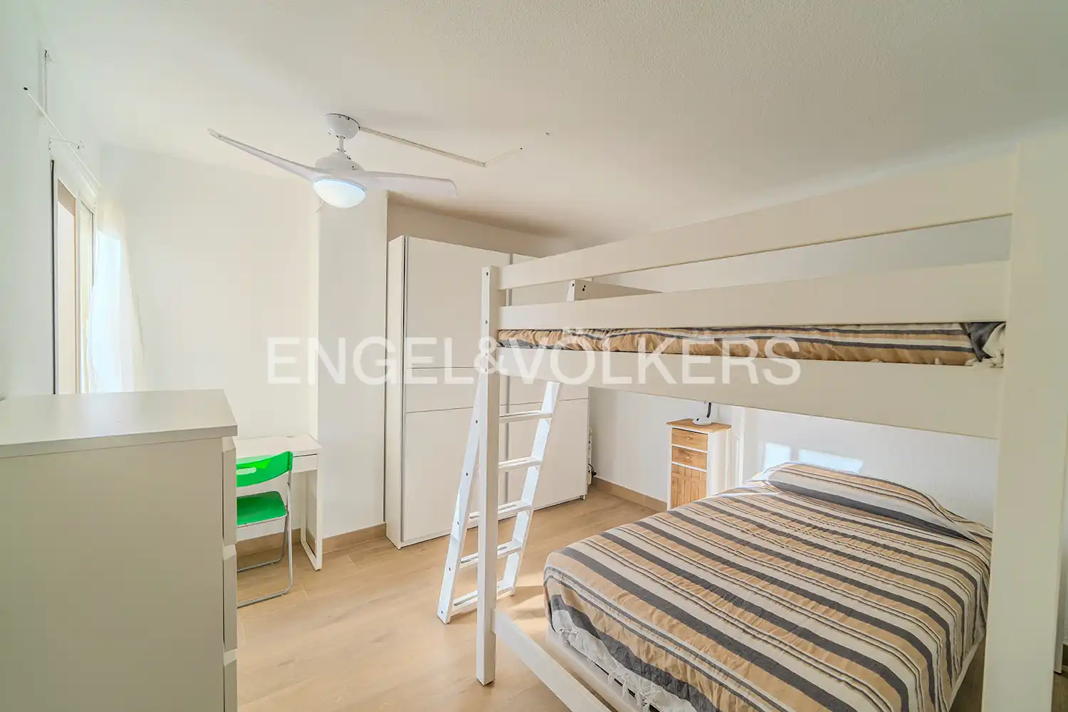 Flat for sale in El Campello  with Air Conditioner, Heating and Terrace