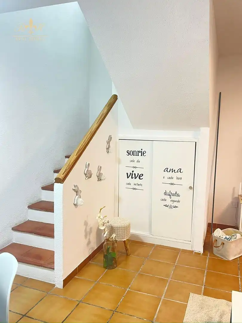 Maisonette zur Miete in L'Alfàs del Pi mit Klimaanlage, Terrasse und Schwimmbad