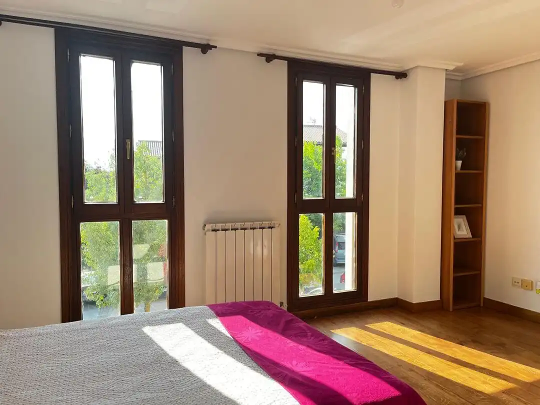 Habitación de Casa o chalet en venta en Lizoain-Arriasgoiti / Lizoainibar-Arriasgoiti con Calefacción, Terraza y Balcón