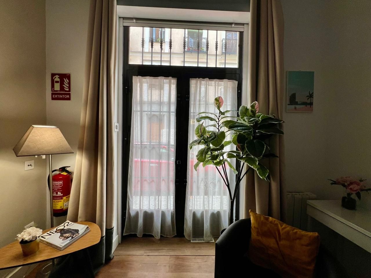 Planta baixa en venda en  Madrid Capital amb Aire condicionat, Terrassa i Moblat