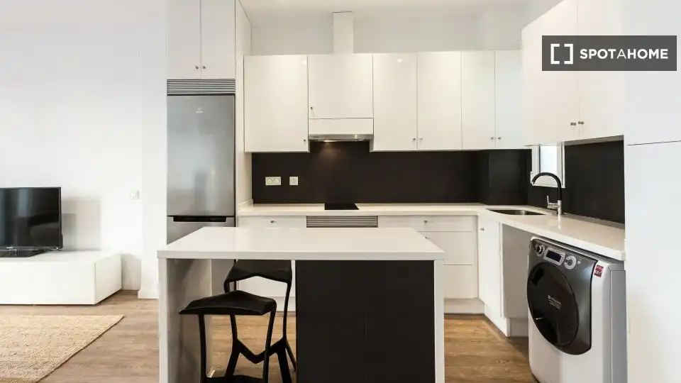 Kitchen of Flat for rent in Valencia  with Air Conditioner, Heating and Furnished