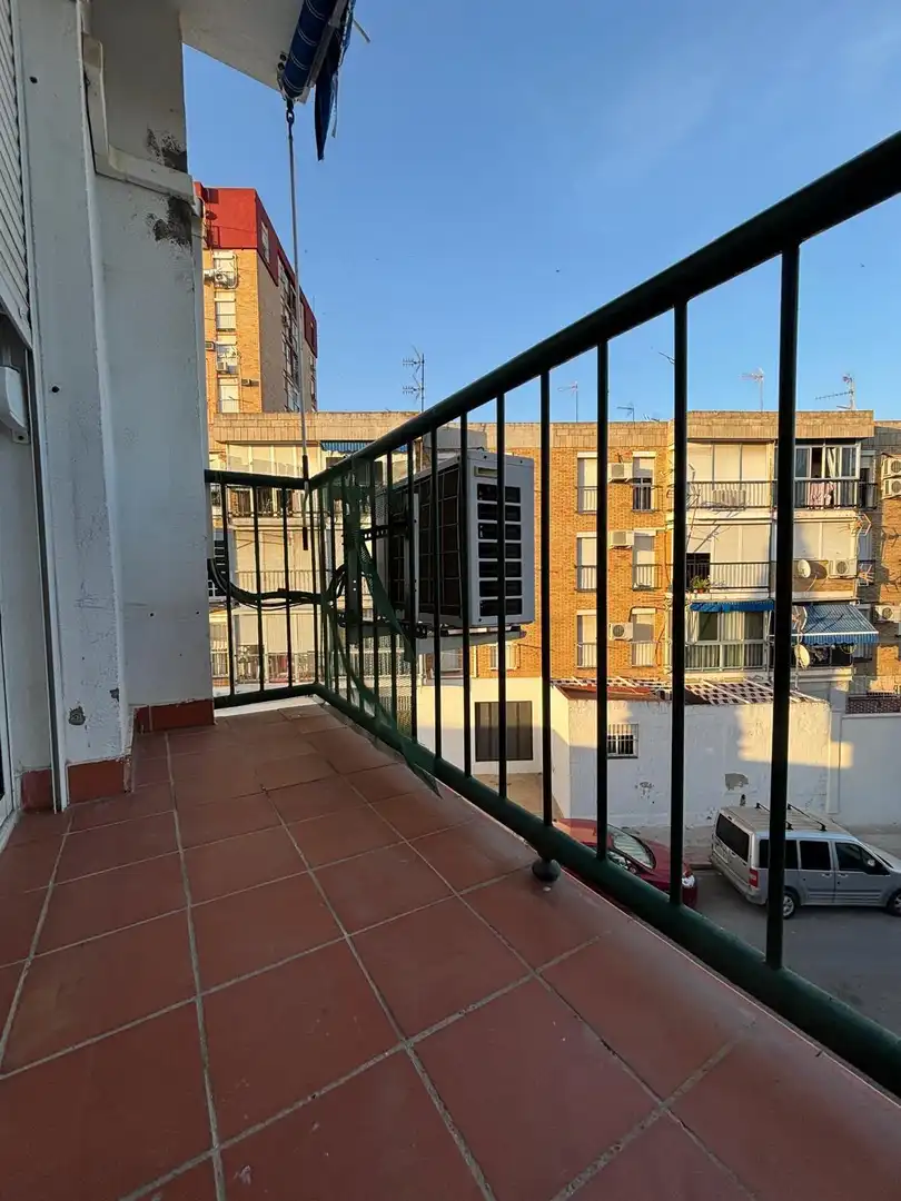Terrassa de Pis en venda en Dos Hermanas amb Aire condicionat, Calefacció i Terrassa