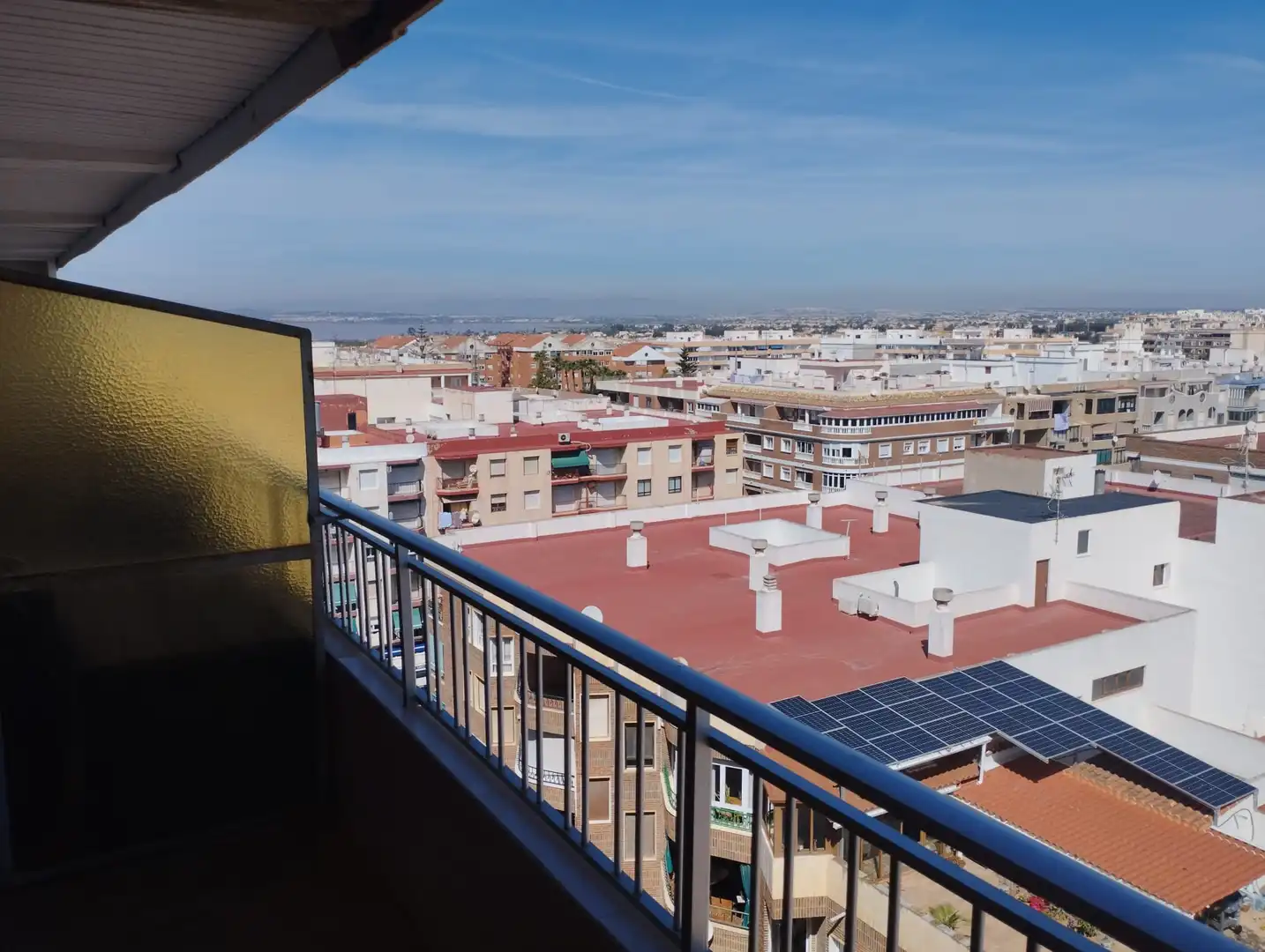Terrassa de Pis en venda en Torrevieja amb Terrassa, Moblat i Forn