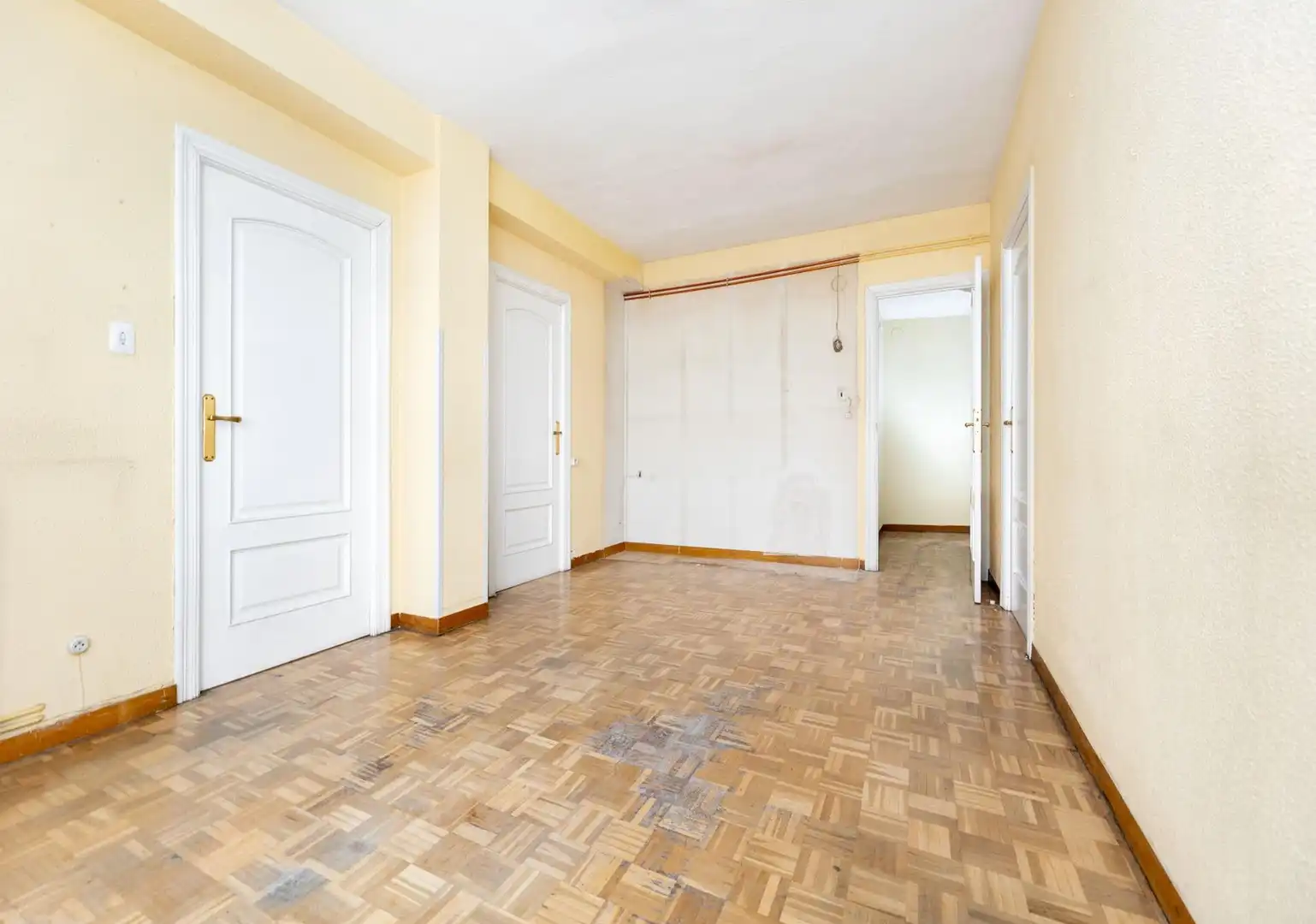Pis en venda en Granada amb Calefacció, Parquet i Terrassa