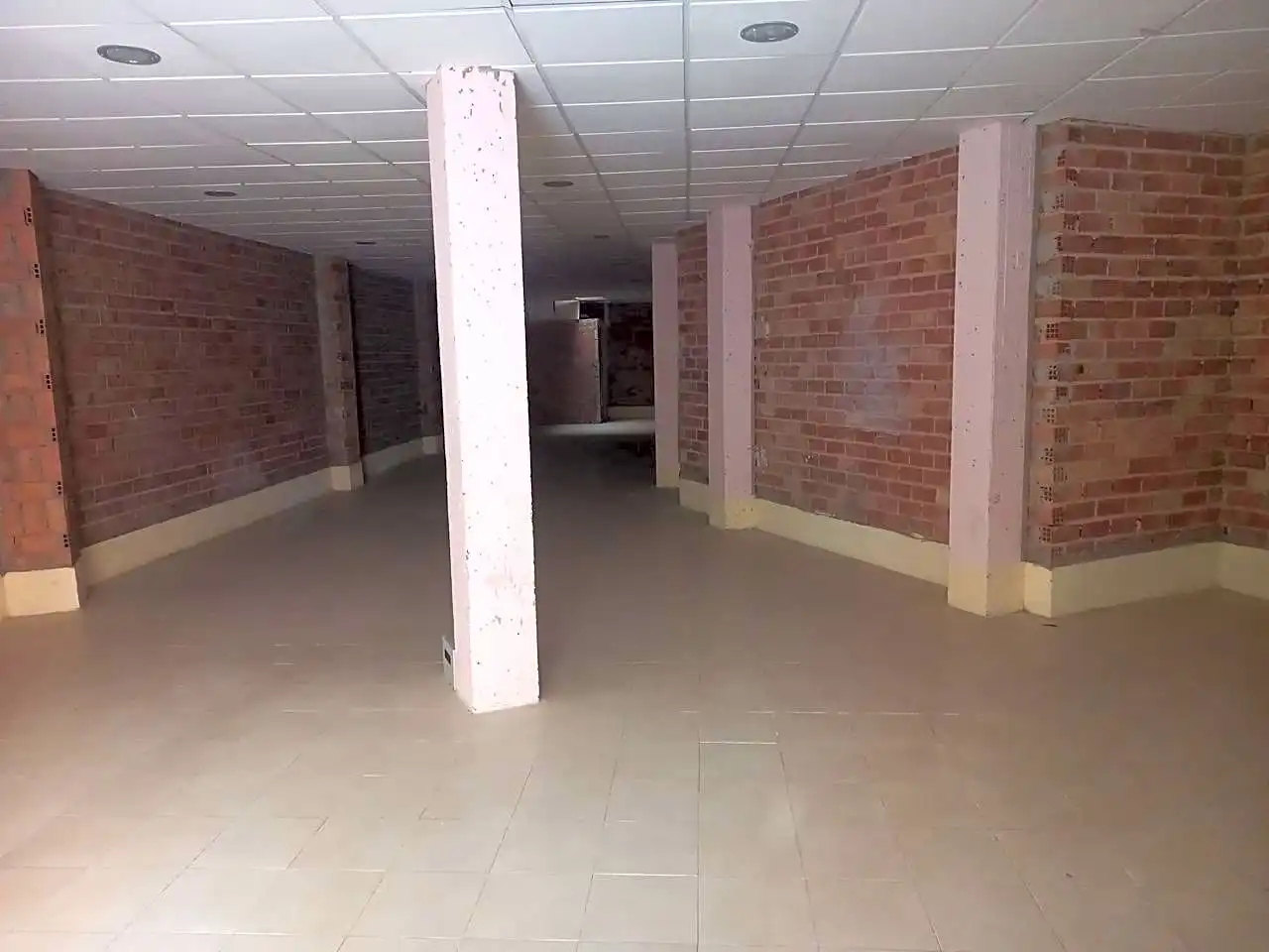 Gewerbefläche zum Verkauf in Calle Juan Ramon Jimenez, imagen 7
