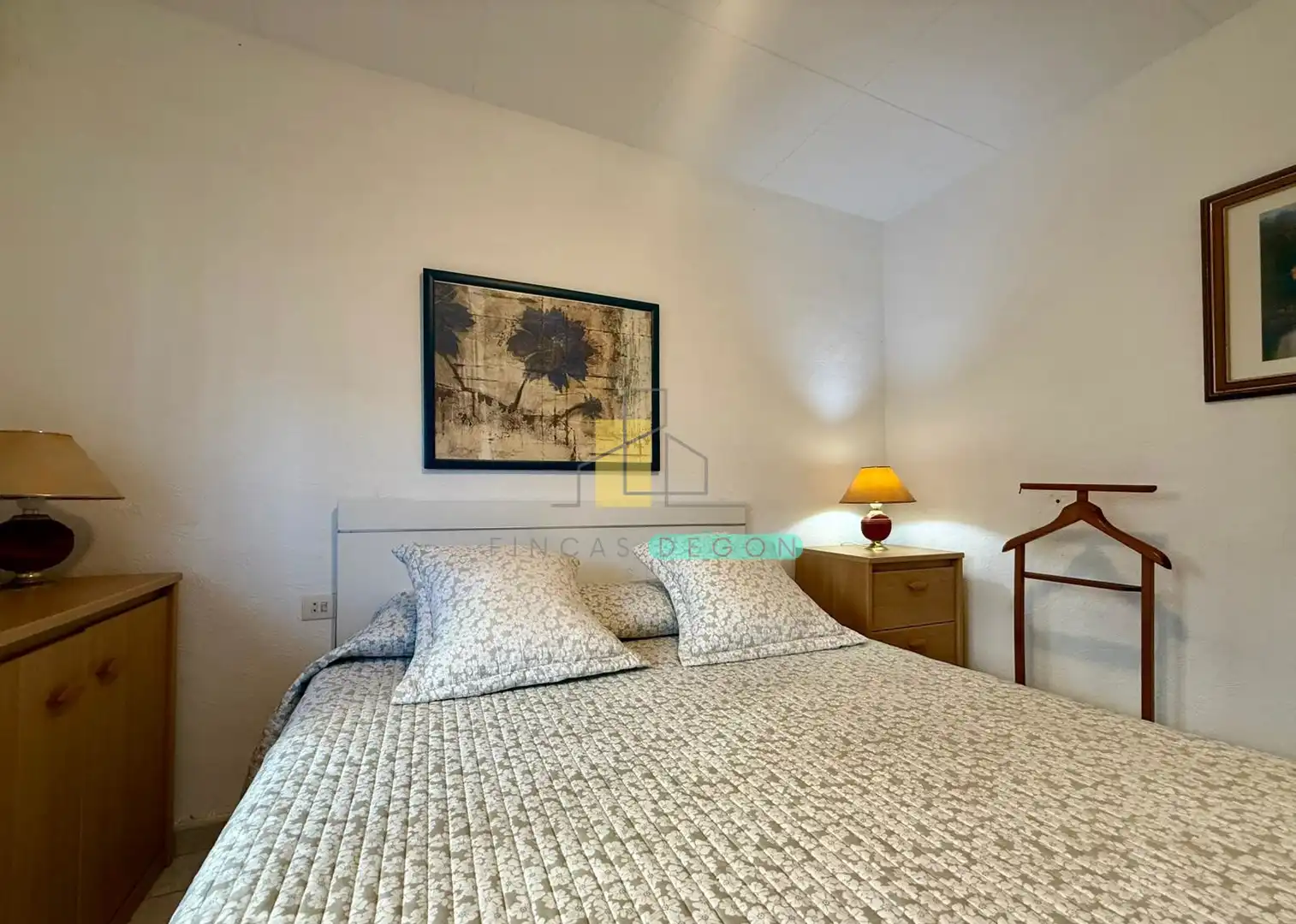 Schlafzimmer von Wohnungen zum Verkauf in Roses mit Heizung, Privatgarten und Möbliert