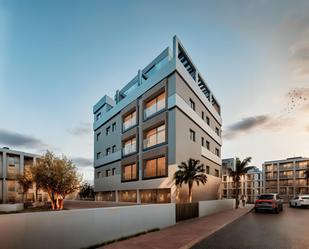 Vista exterior de Apartament en venda en San Pedro del Pinatar amb Aire condicionat, Terrassa i Piscina comunitària