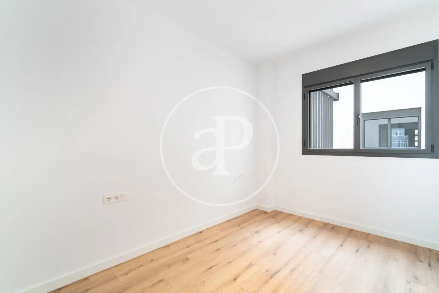 Habitación de Piso de alquiler en Barcelona con Aire acondicionado, Calefacción y Trastero