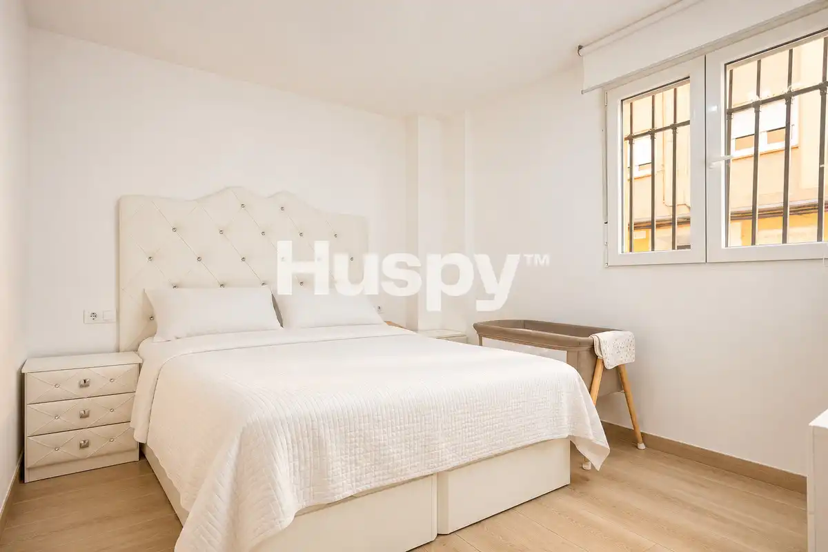 Habitación de Loft en venta en Avenida de la Paz  