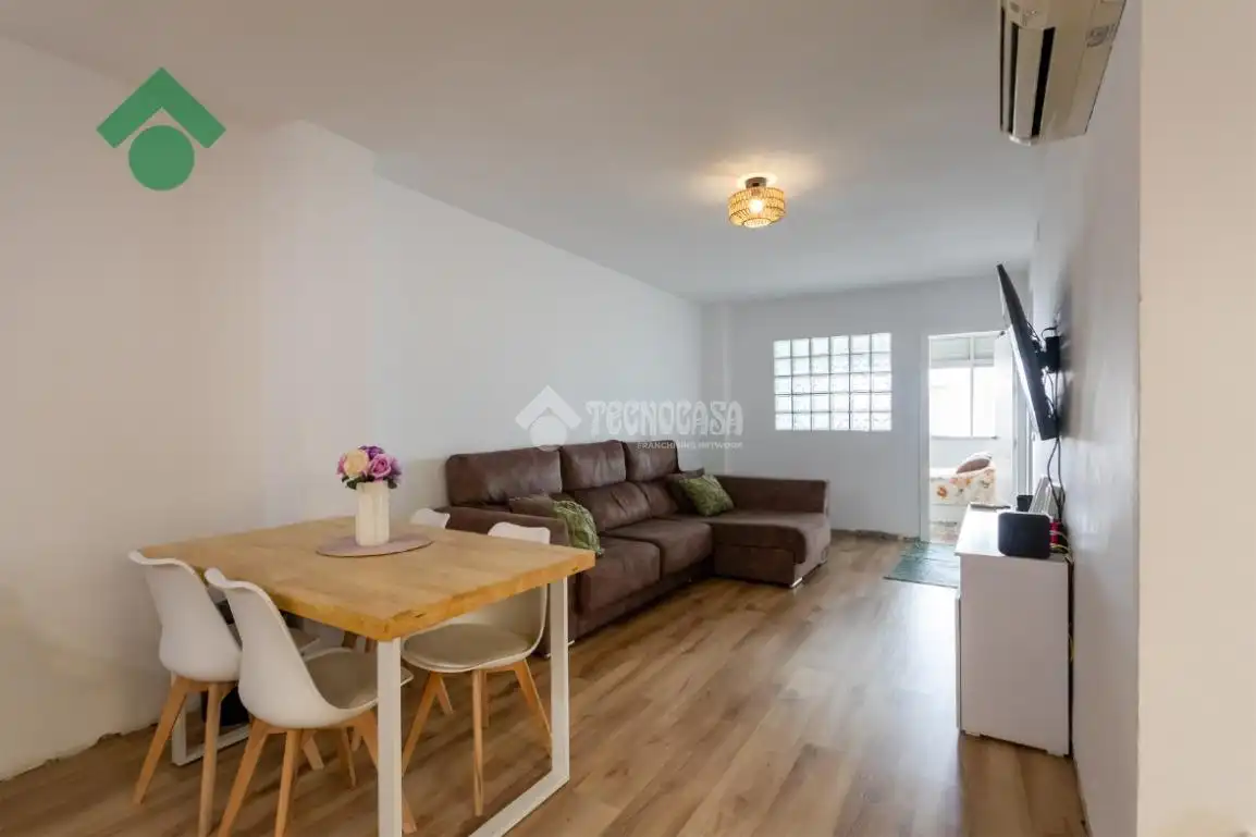 Living room of Flat for sale in Nerja  with Air Conditioner, Heating and Furnished