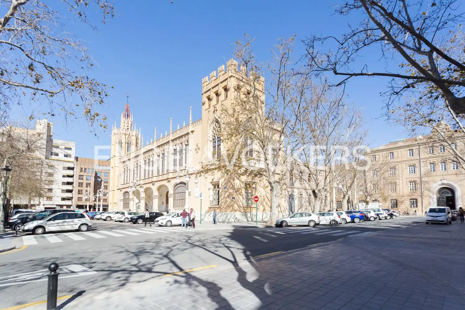 Vista exterior de Pis de lloguer en Valencia amb Aire condicionat, Calefacció i Balcó