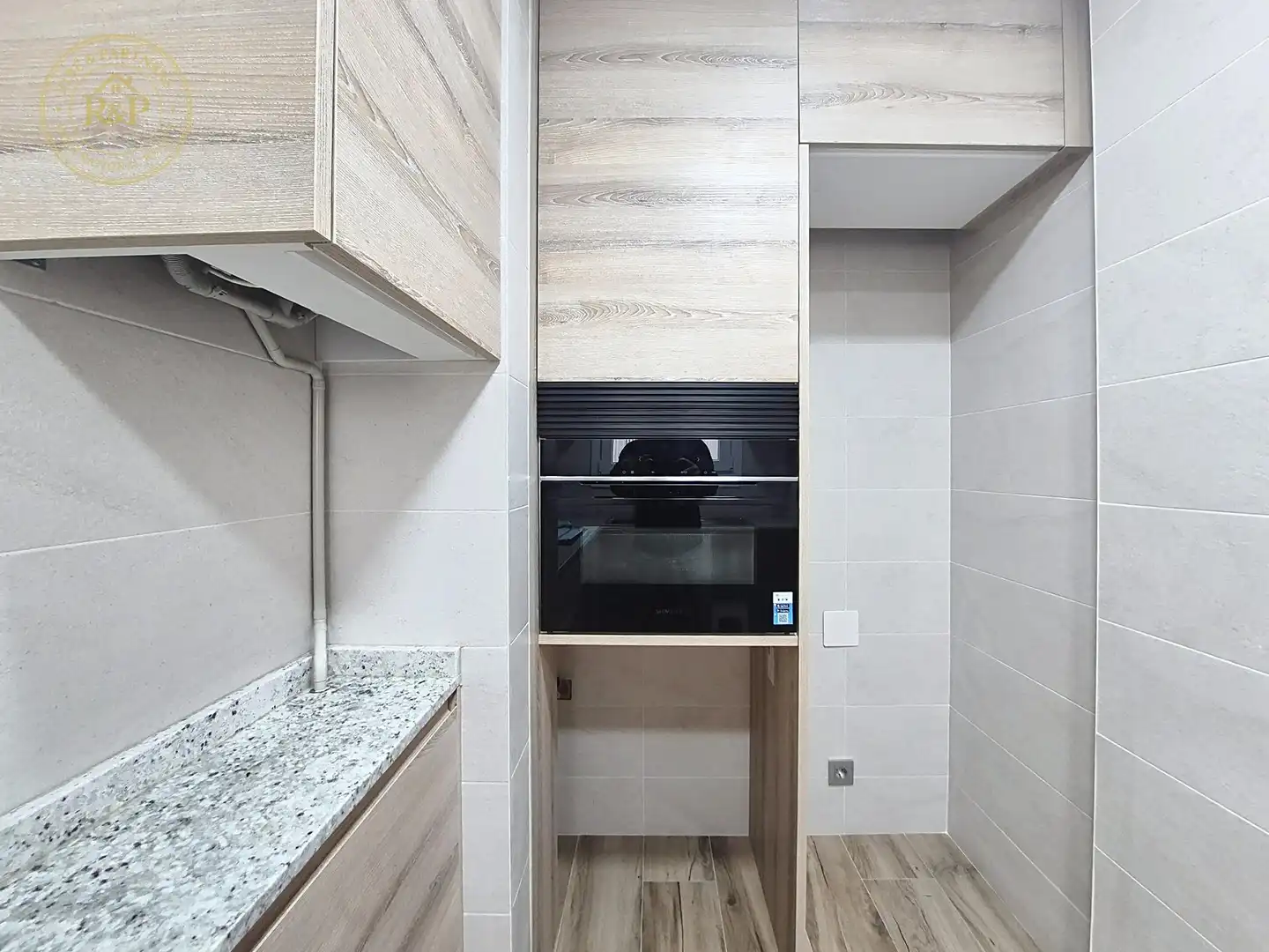 Cocina de Piso en venta en Barcelona con Aire acondicionado