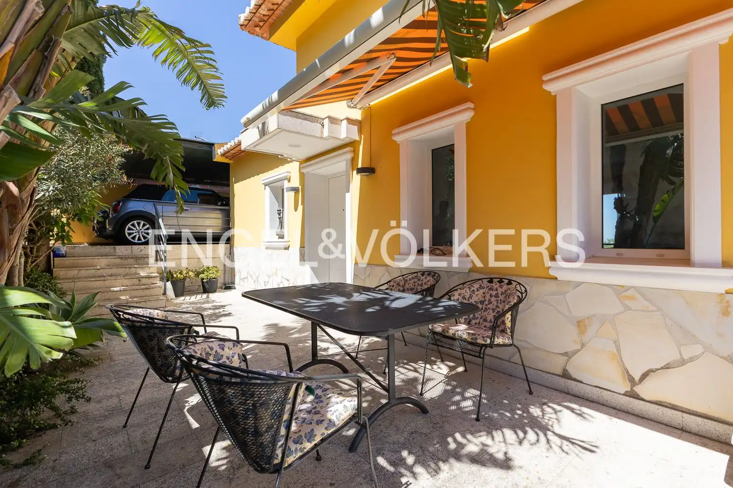 Terraza de Casa o chalet en venta en Dénia con Calefacción y Jardín privado