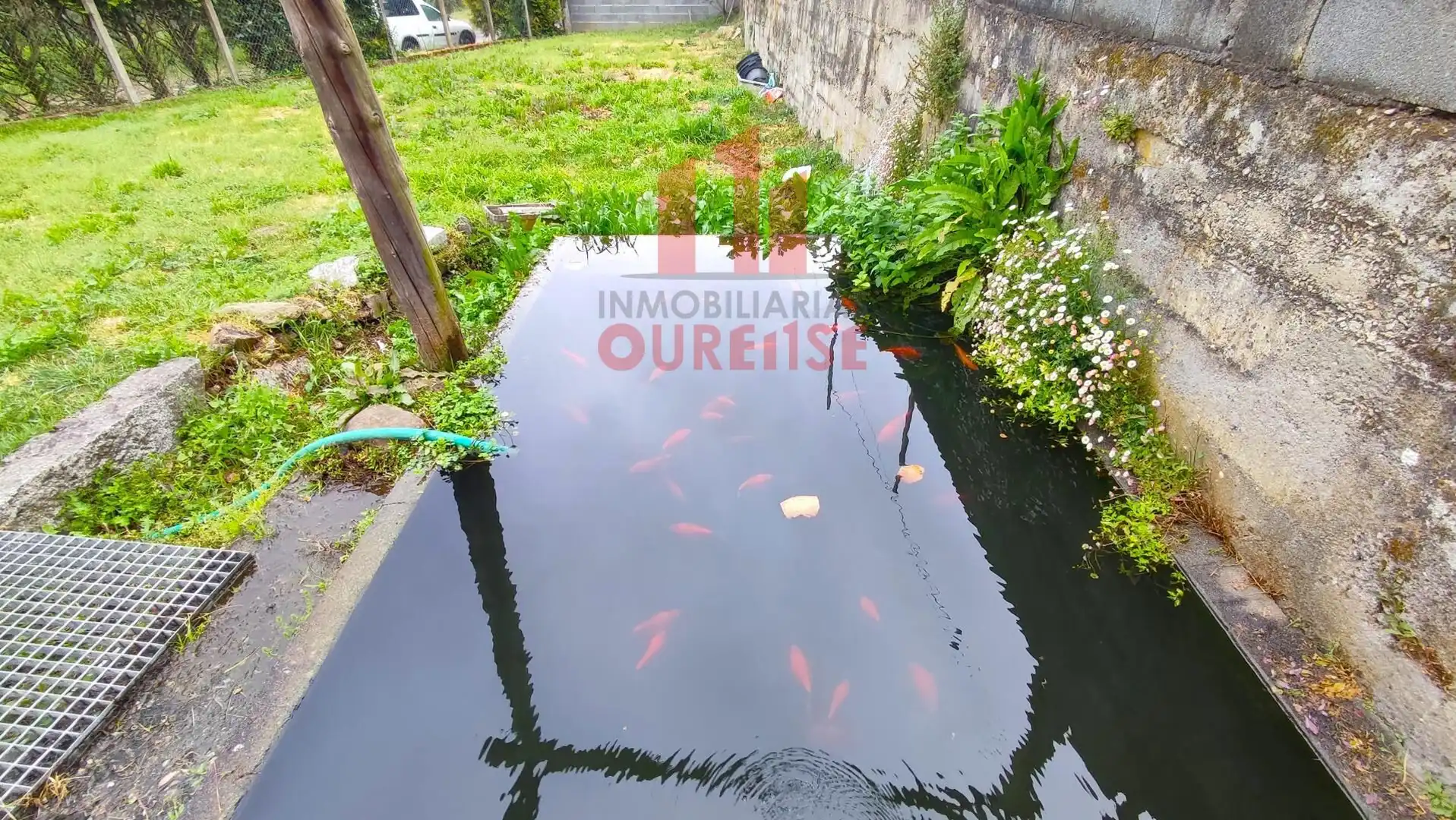 Vista exterior de Casa o xalet en venda en Ourense Capital  amb Calefacció i Jardí privat