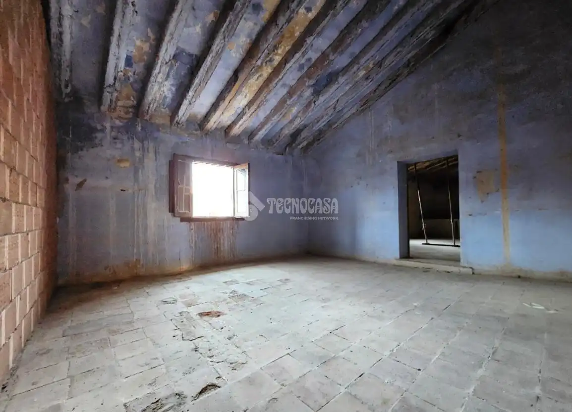 Buildings for sale in Remolinos