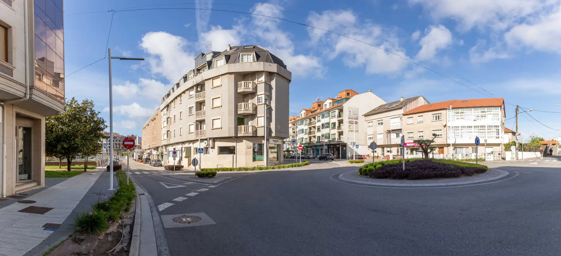 Vista exterior de Apartament en venda en Sanxenxo amb Calefacció, Terrassa i Moblat