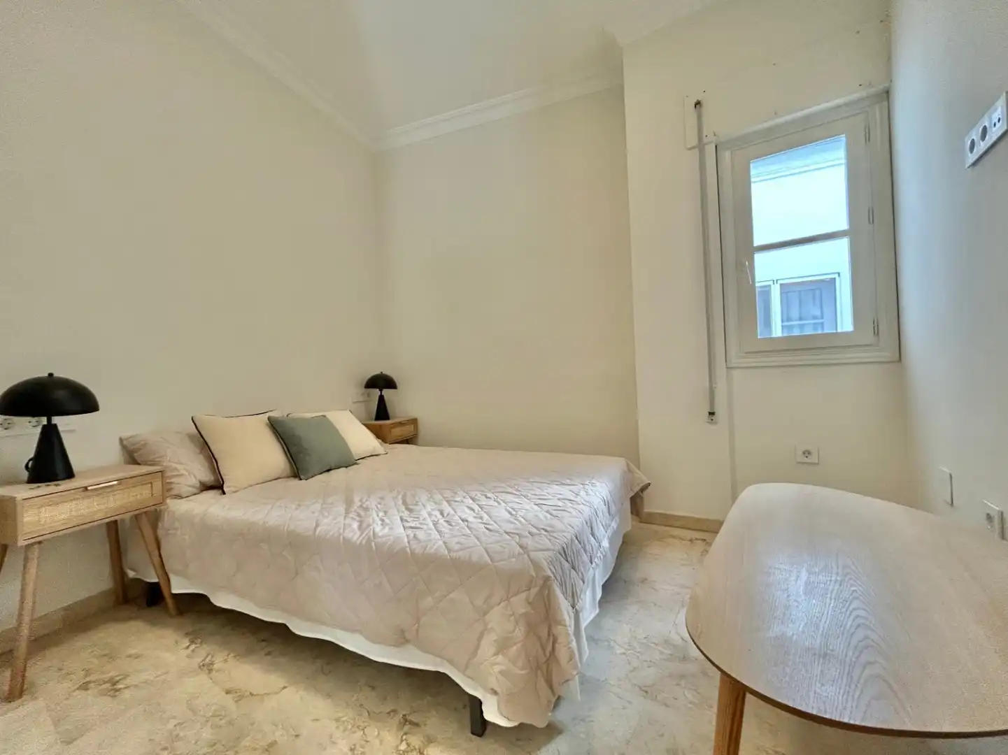 Bedroom of Apartments for sale in Málaga  with Air Conditioner, Heating and Furnished