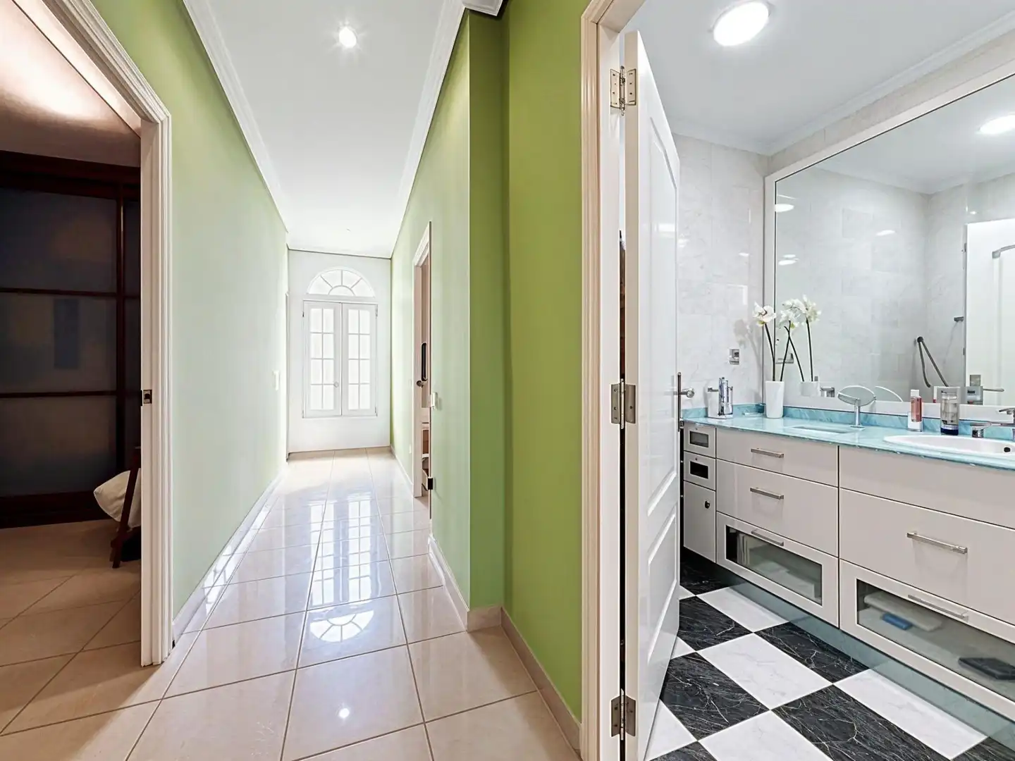 Houses for sale in Valencia  with Air Conditioner, Heating and Parquet flooring