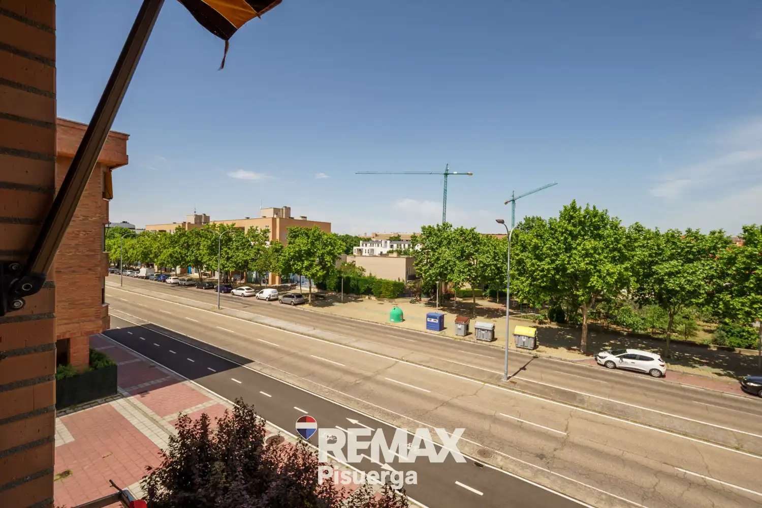 Vista exterior de Piso en venta en Valladolid con Aire acondicionado, Calefacción y Jardín privado