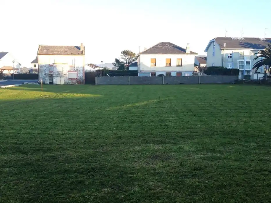 Terreno en venta en Coaña