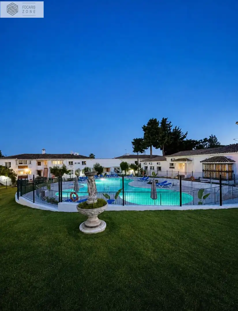 Swimming pool of Ground floor for sale in Estepona  with Private garden, Terrace and Community pool