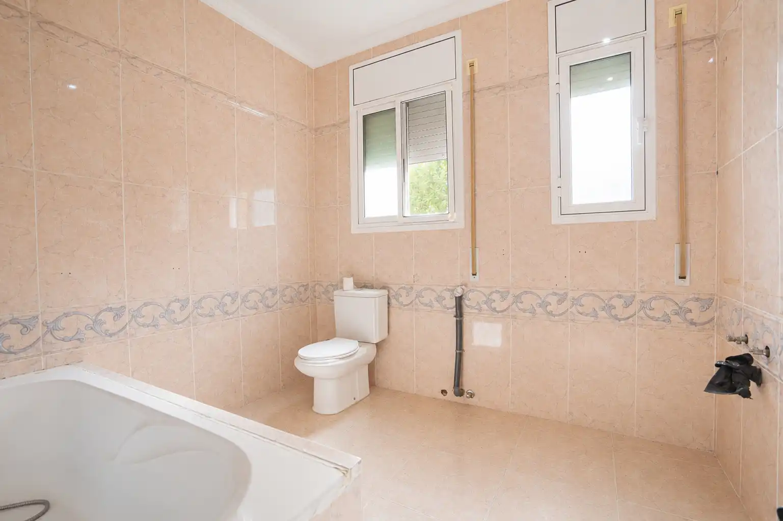 Baño de Casa adosada en venta en Vila-seca con Aire acondicionado, Jardín privado y Terraza