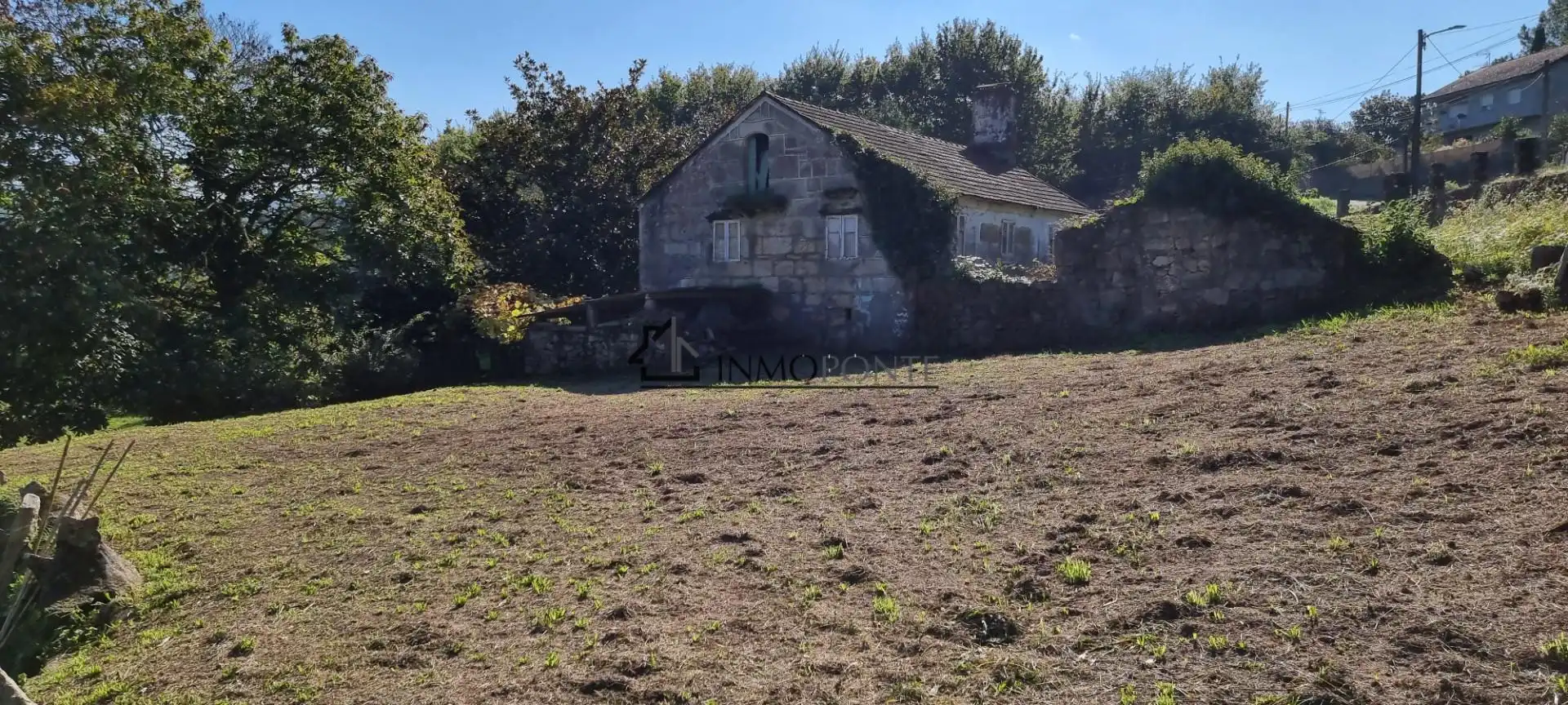 Casa o xalet en venda en Pontevedra Capital  amb Jardí privat
