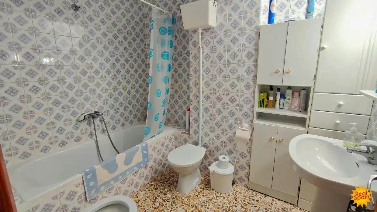 Baño de Local en venta en María con Terraza