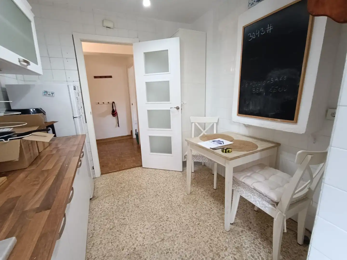 Cuina de Pis en venda en Sevilla amb Aire condicionat, Jardí privat i Terrassa