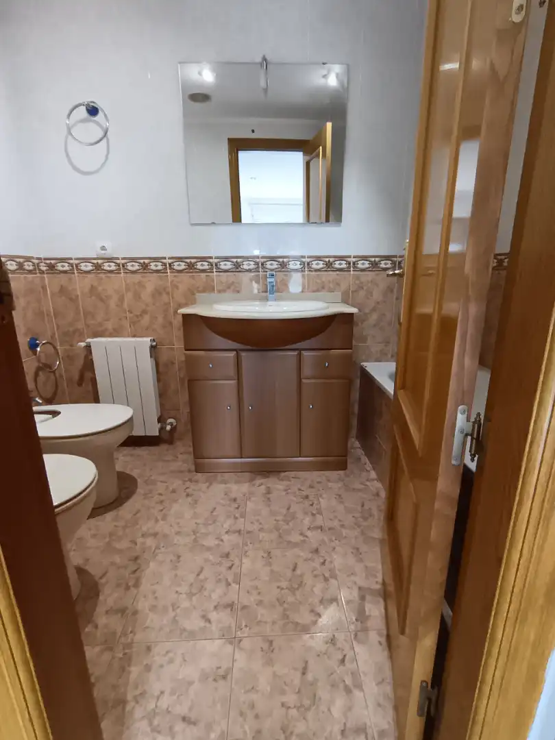 Bany de Pis en venda en Vila-real amb Aire condicionat, Calefacció i Terrassa