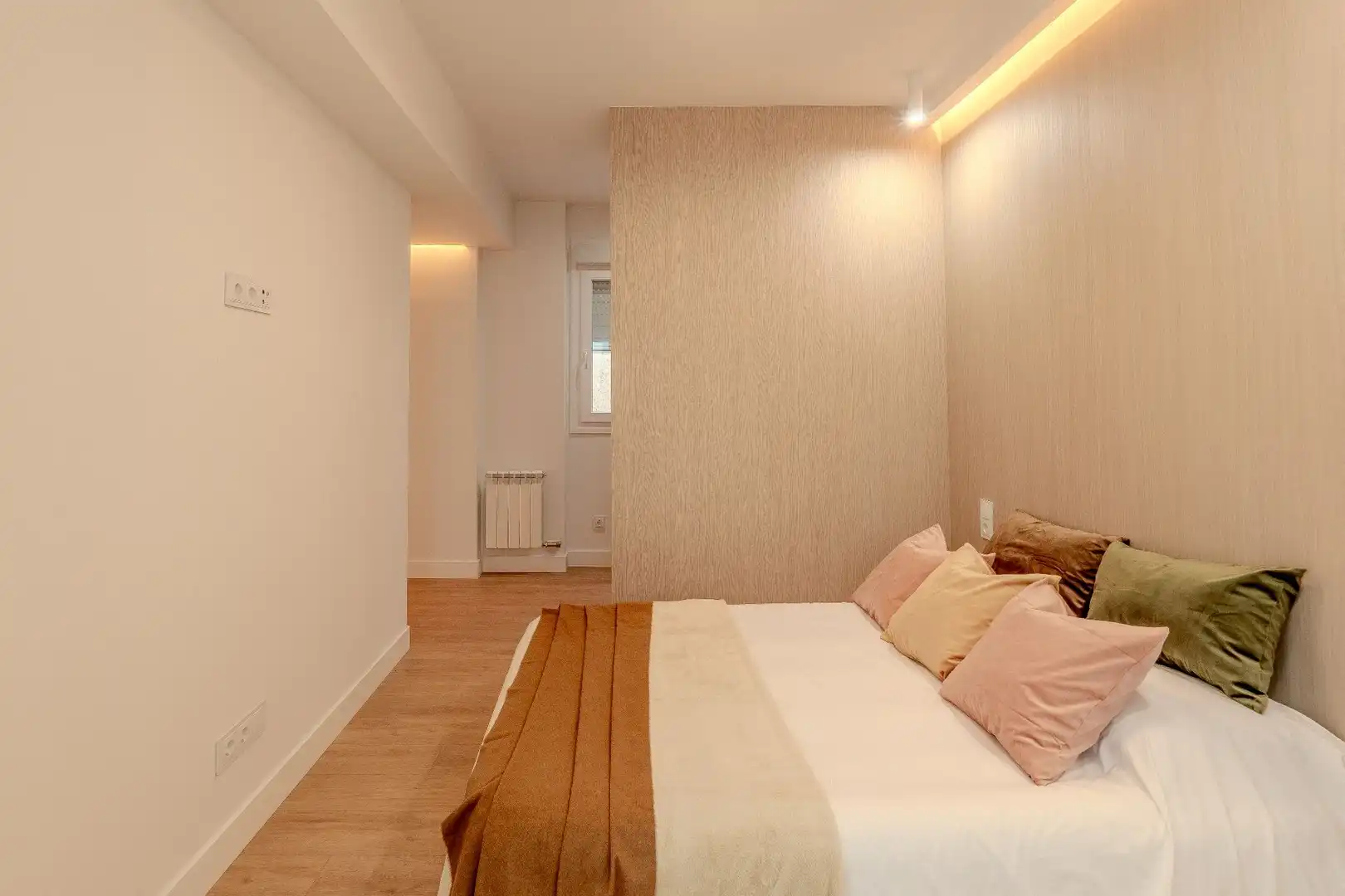 Schlafzimmer von Wohnung zum Verkauf in  Logroño mit Klimaanlage, Heizung und Terrasse