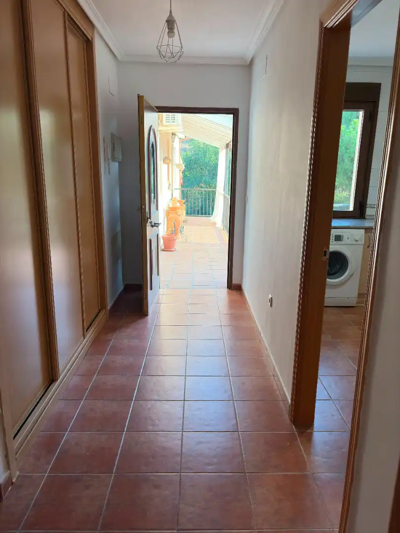 Wohnung zur Miete in Toledo mit Klimaanlage, Heizung und Privatgarten