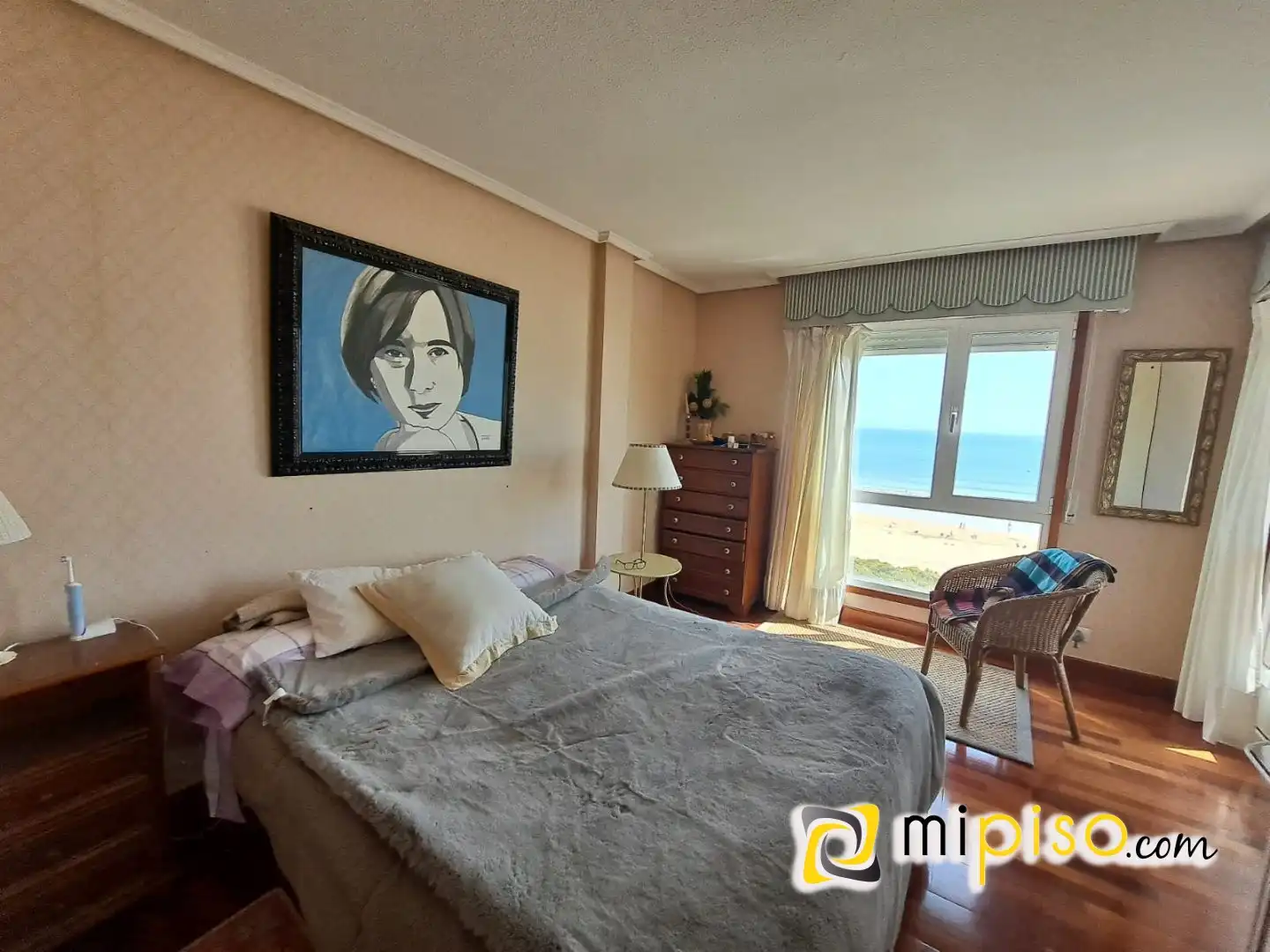 Bedroom of Flat for rent in Laredo  with Terrace and Furnished