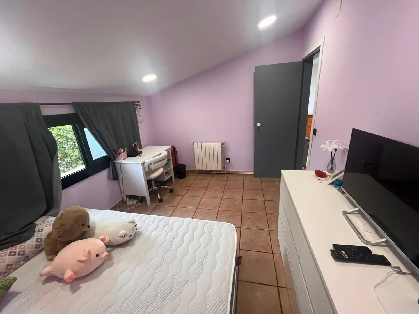Habitación de Casa adosada en venta en Malgrat de Mar con Calefacción, Jardín privado y Terraza