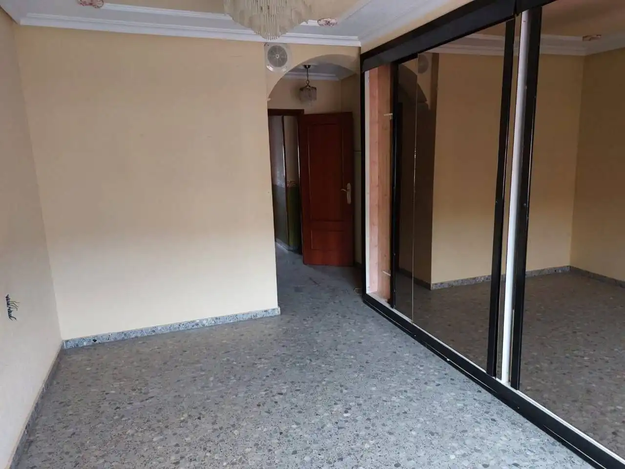 Schlafzimmer von Wohnung zum Verkauf in Villarrobledo mit Heizung und Balkon