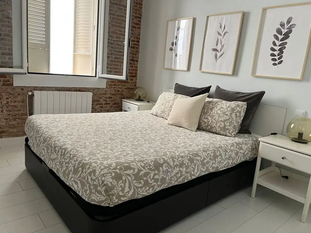 Bedroom of Flat for rent in Madrid  with Heating and Terrace